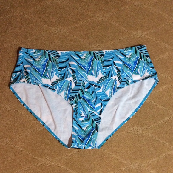 NWOT 2-Piece Tie-Front Swimdress & Brief, 26 - Picture 6 of 8